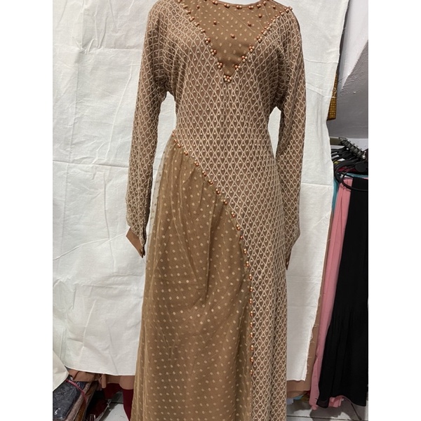 Gamis semi brukat