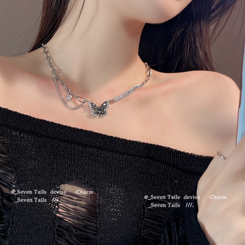 Kalung Rantai Choker Desain Kupu-Kupu Hati Rumbai Bahan Zirkon Warna Hitam Gaya Korea Untuk Wanita