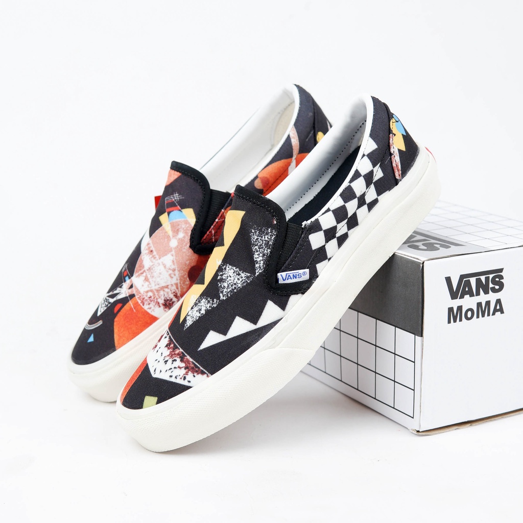 moma vans slip on