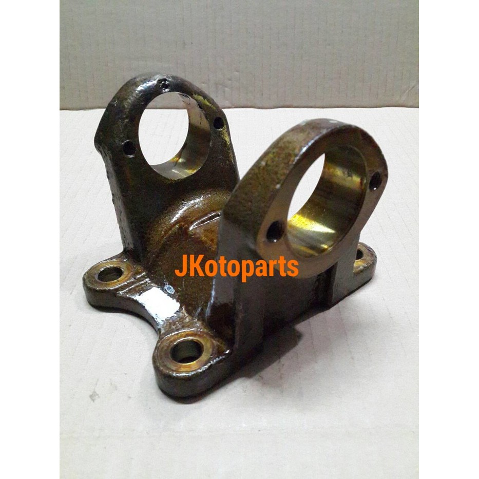 Flange Joint Fuso FM215 / PS190 Old