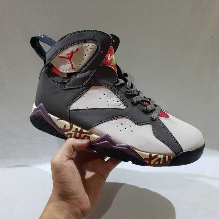 Sepatu Nike Air Jordan 7 x Patta