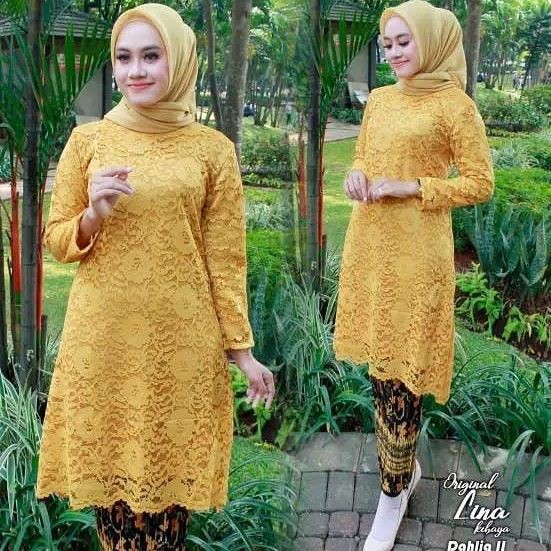 Setelan Kebaya Brukat Tunik Dahlia Gold Mix Plisket / Kebaya Modern