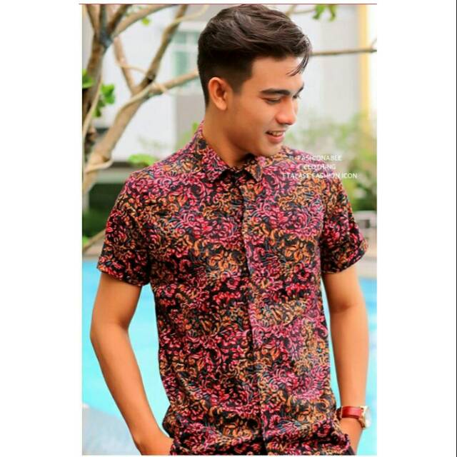 Pakaian batik pria