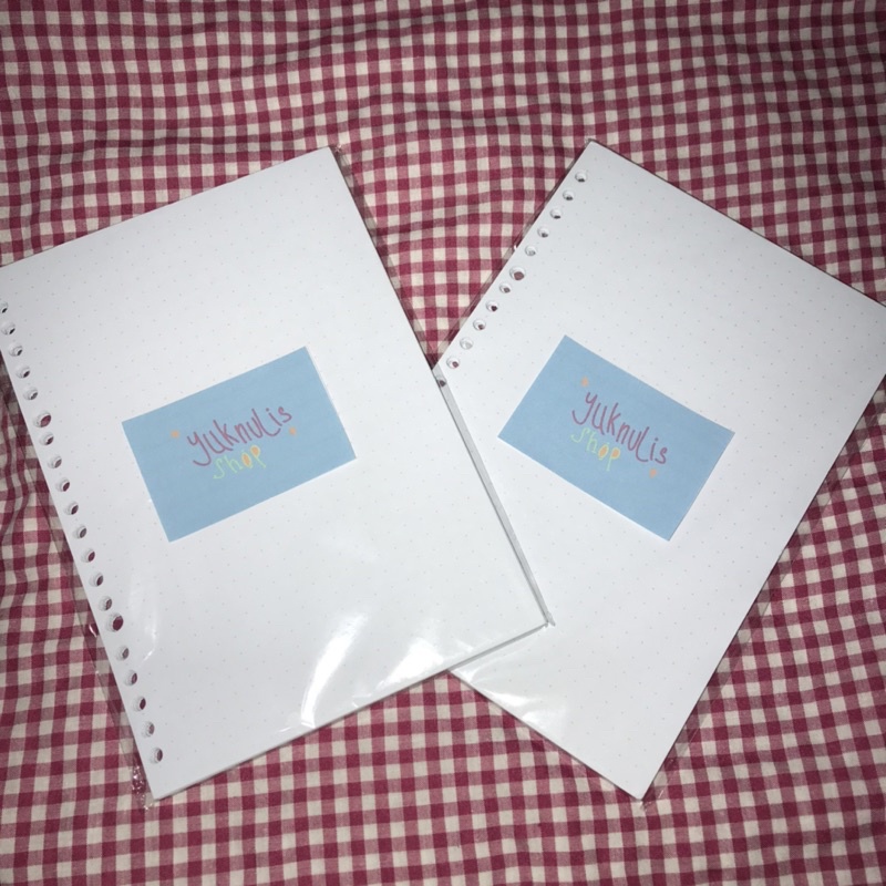 

loose leaf A5 dotted