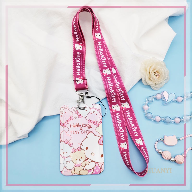 Holder Kartu ID Motif Kartun Hello Kitty Kuromi Cinnamoroll Bahan Plastik Dengan Gantungan Kunci 4 Gaya