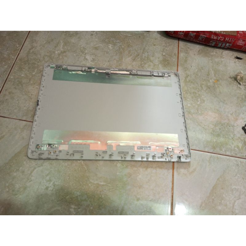 Casing lcd bagian belakang laptop Hp 14-ck ck 14-cm cm g7