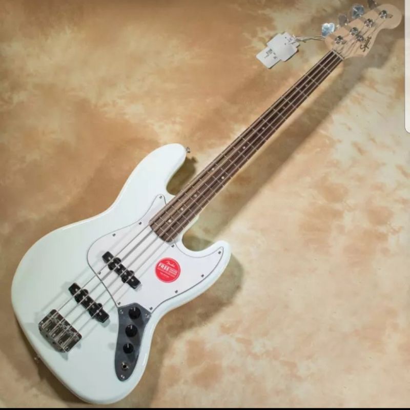 Squier Affinity Jazz Bass