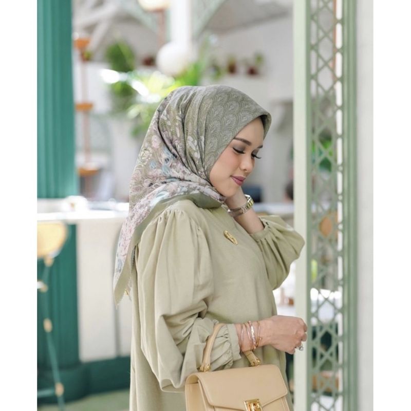 buttonscarves ederra series pickle (Ready)