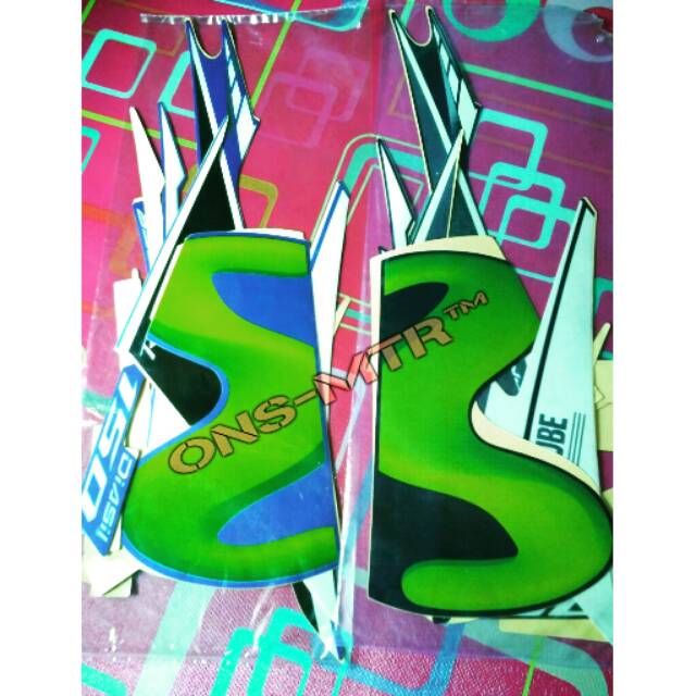 Striping / sticker bodi motor yamaha mx king / mx 150 movistar