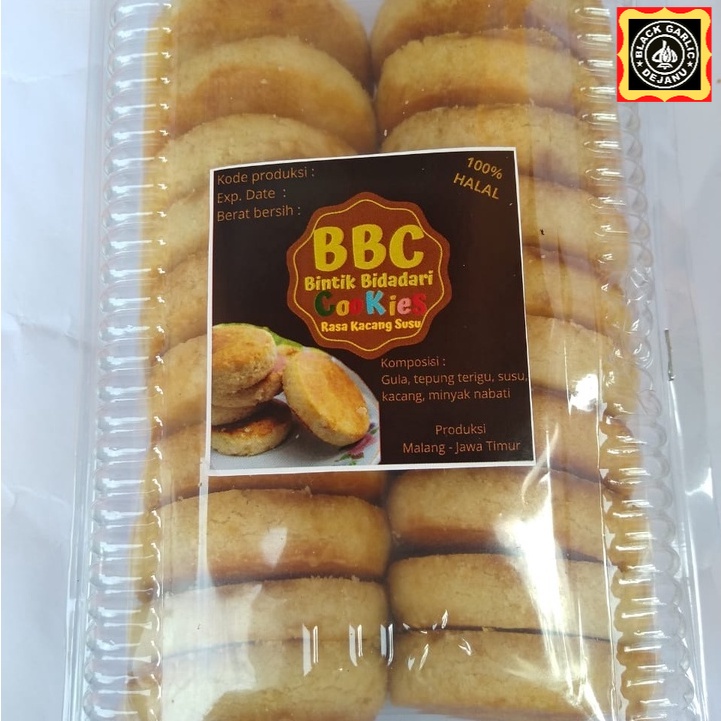 

Kue Kering Kacang Susu Camilan Enak BBC Cookies