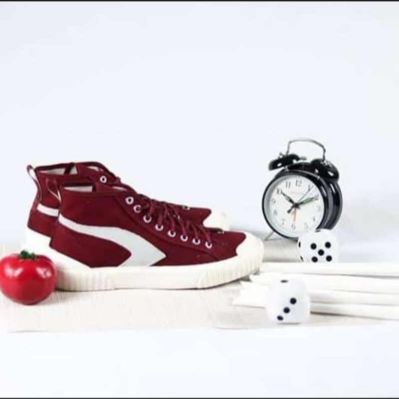 Trust Footwear "Heroes 0.1" Maroon/White