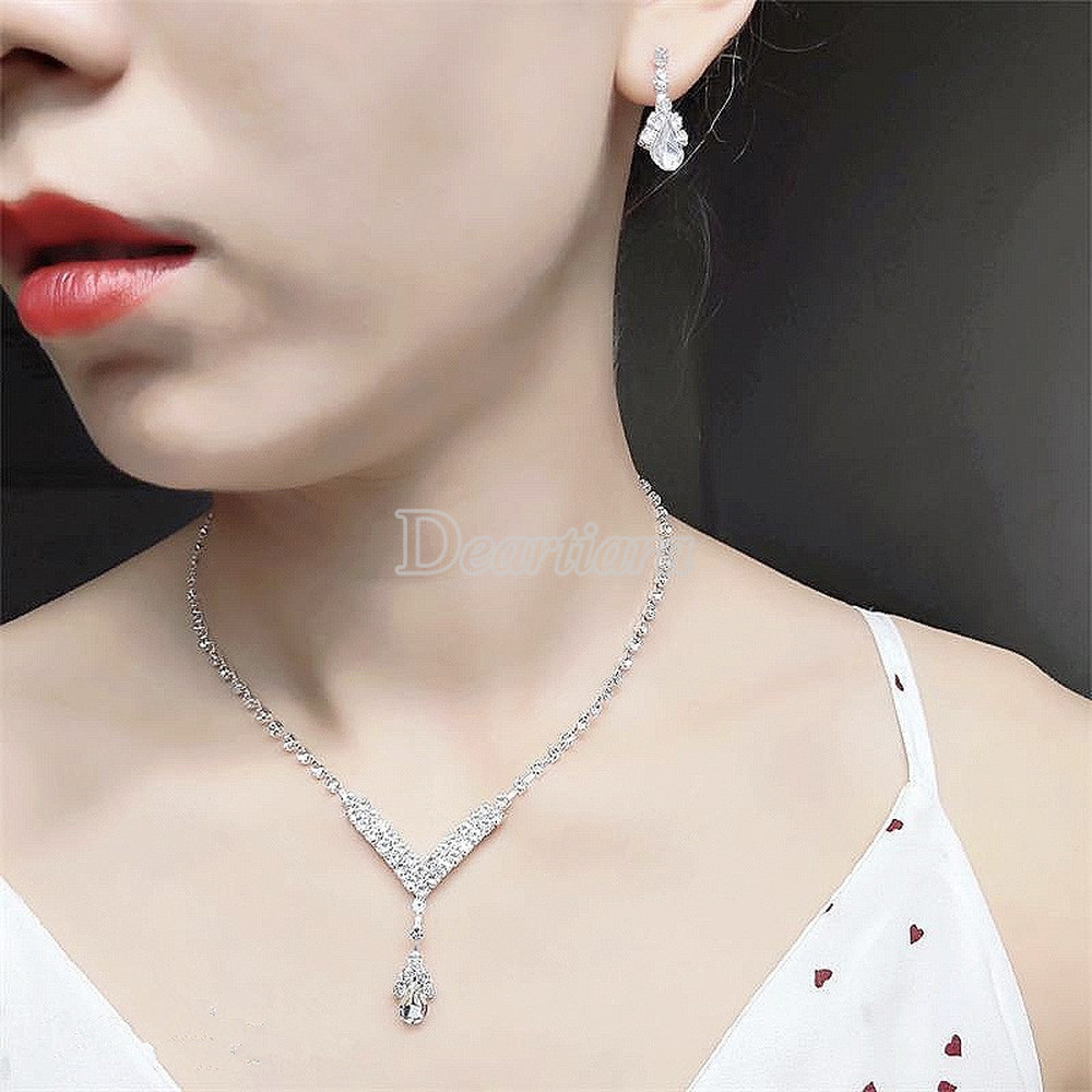 2Pcs / Set Perhiasan Kalung Rantai Silver Hias Berlian Imitasi untuk Pengantin Wanita