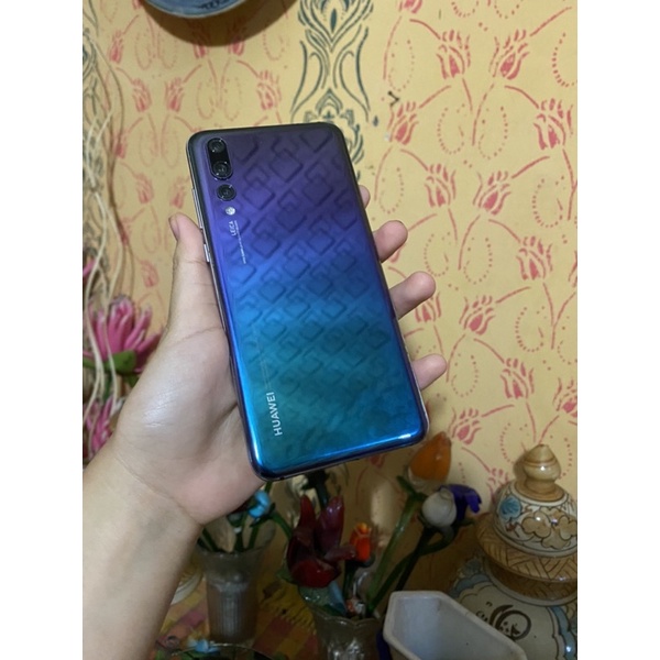 HUAWEI P20 PRO 6/128 second