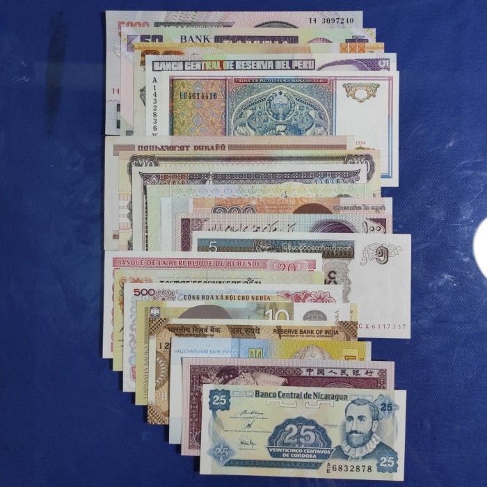 

Uang Kertas Mancanegara 20 Lembar Beda Negara Murah