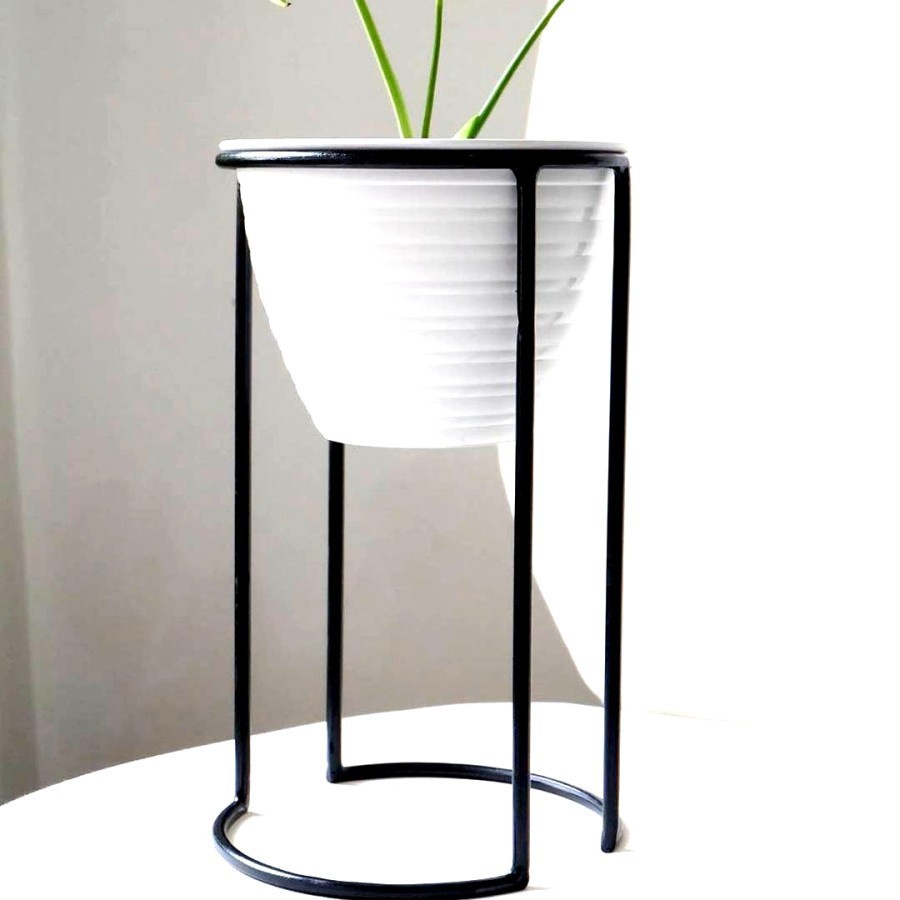 pot bunga besi / standing pot belah bunga diameter 15cm TINGGI 20cm / standing pot besi / rak bunga 