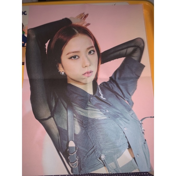 FOLDER POSTER JISOO BlACKPINK OFFICIAL