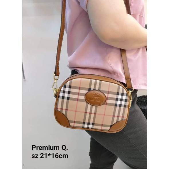 NEW ITEM burberry selempang / sling bag free box