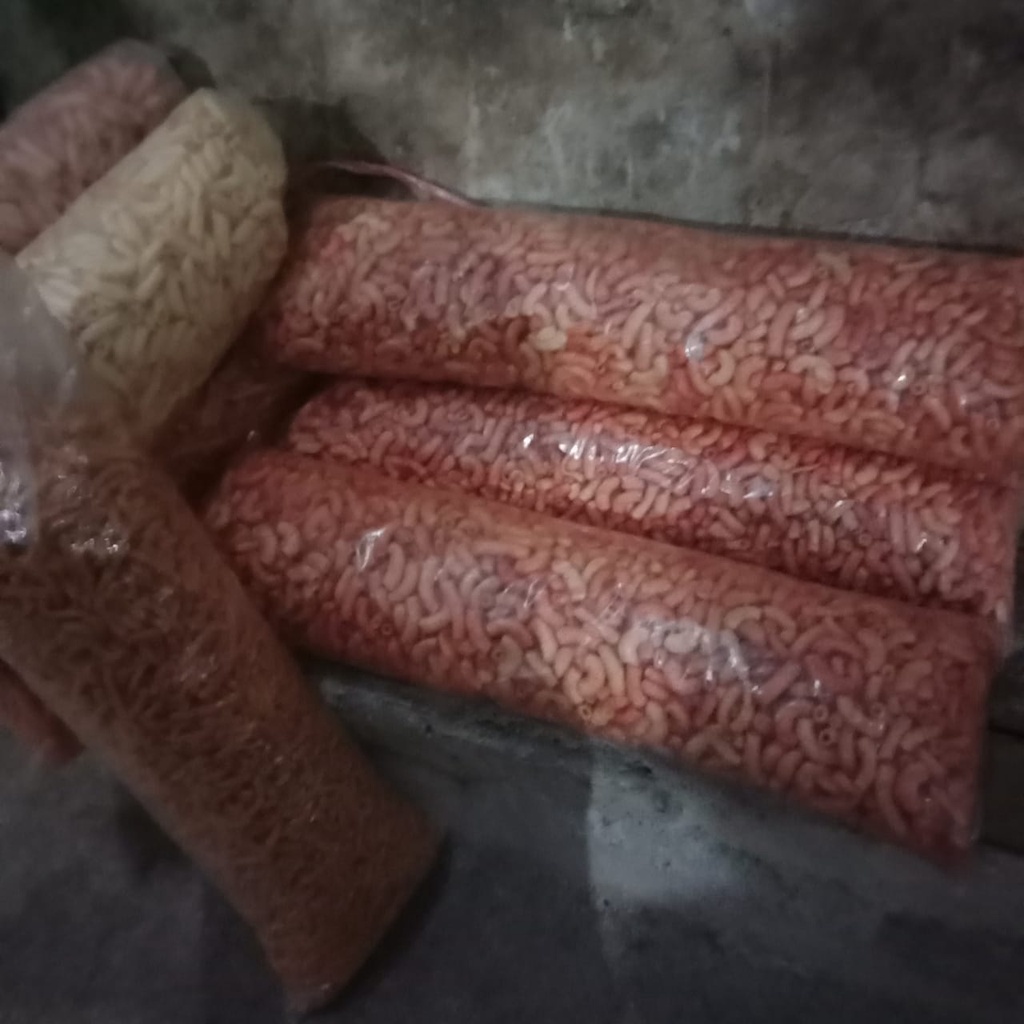 

makaroni dan keripik potato