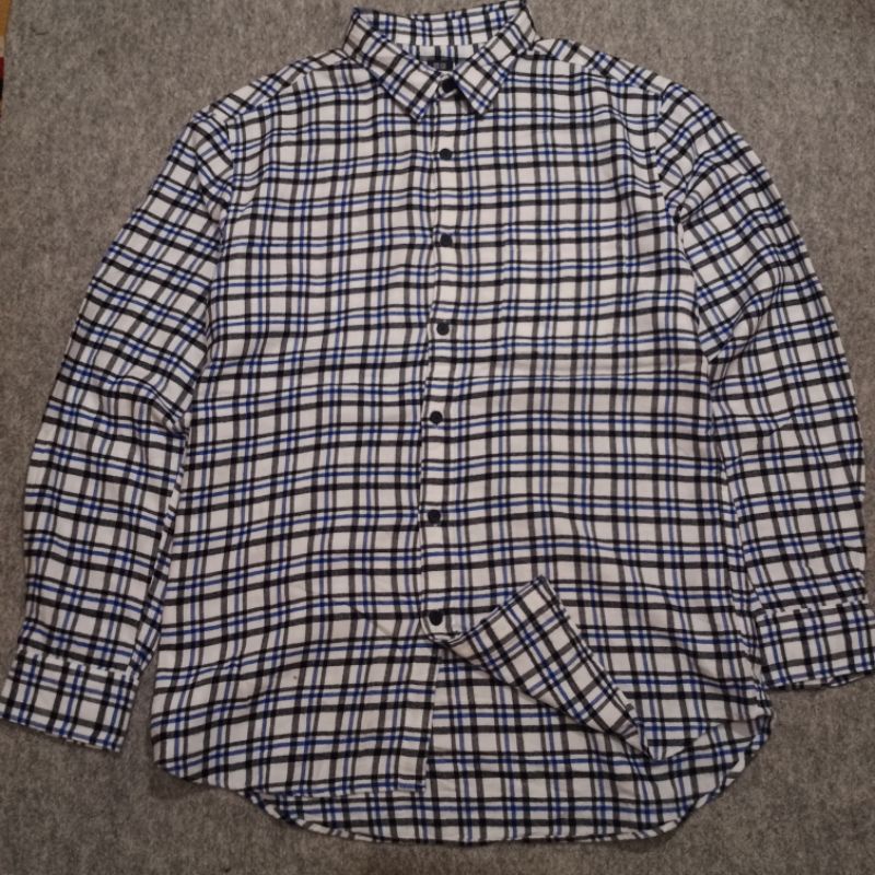 kemeja flannel uniqlo plaid outer casual ootd pria second original prelove murah