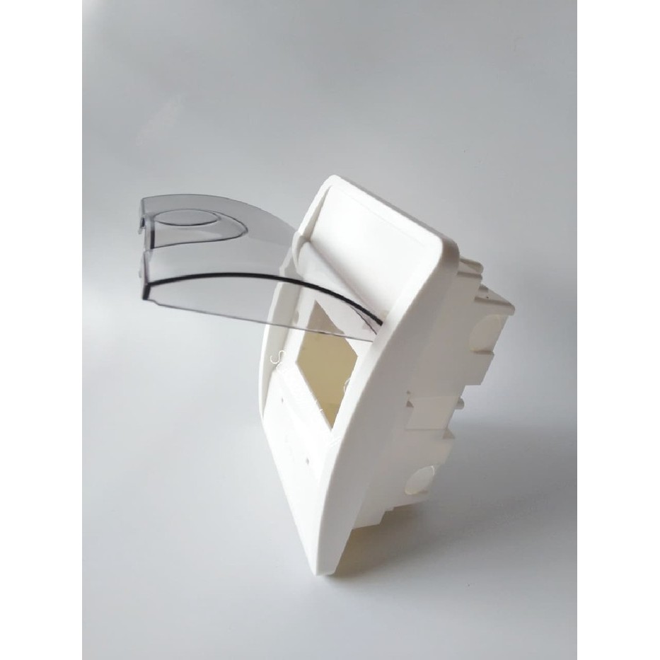 BOX MCB 4 GROUP INBOW  HAGER VF 104 TVA