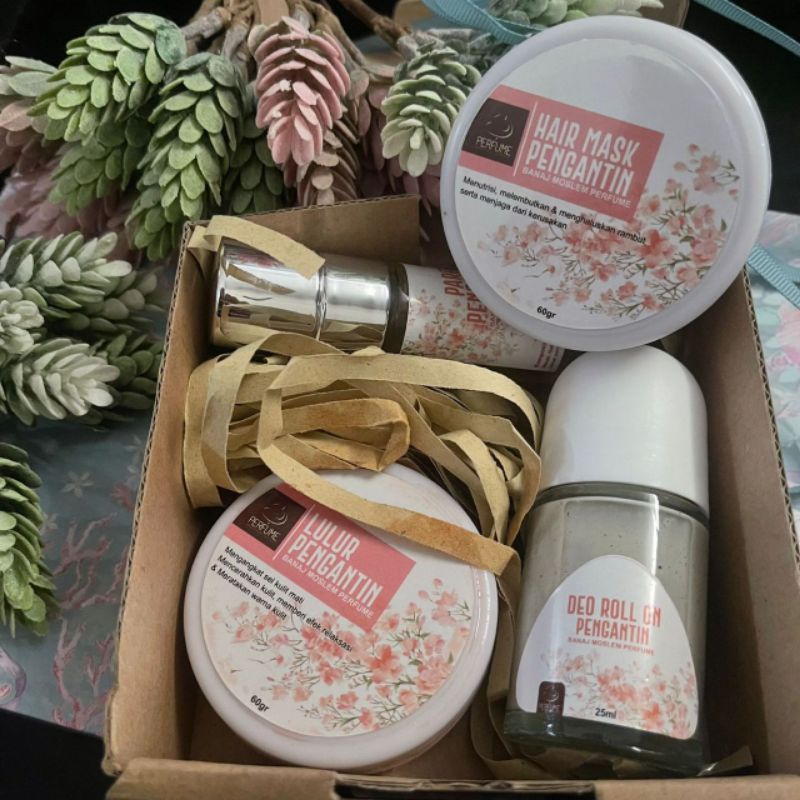 PAKET PENGANTIN BANAJ