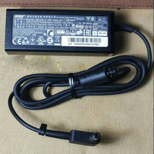 Adaptor Charger Laptop Acer  19V 2.37A Original