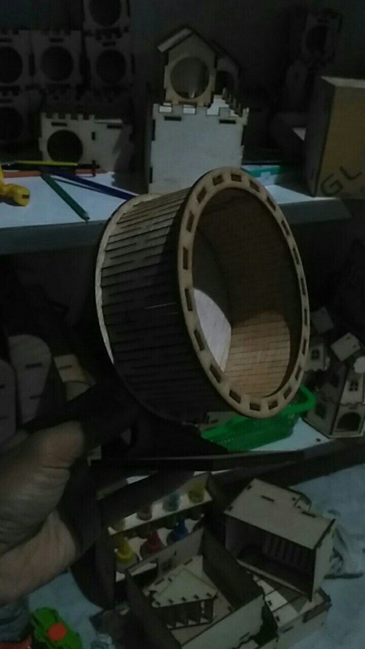 Mata Bor Hole Saw Kayu Set 13 Pcs Akurat Termasuk Mata Bor Kipas