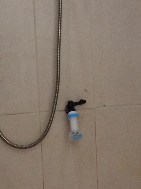 Kepala Keran Dapat Diputar Untuk Menghemat Air