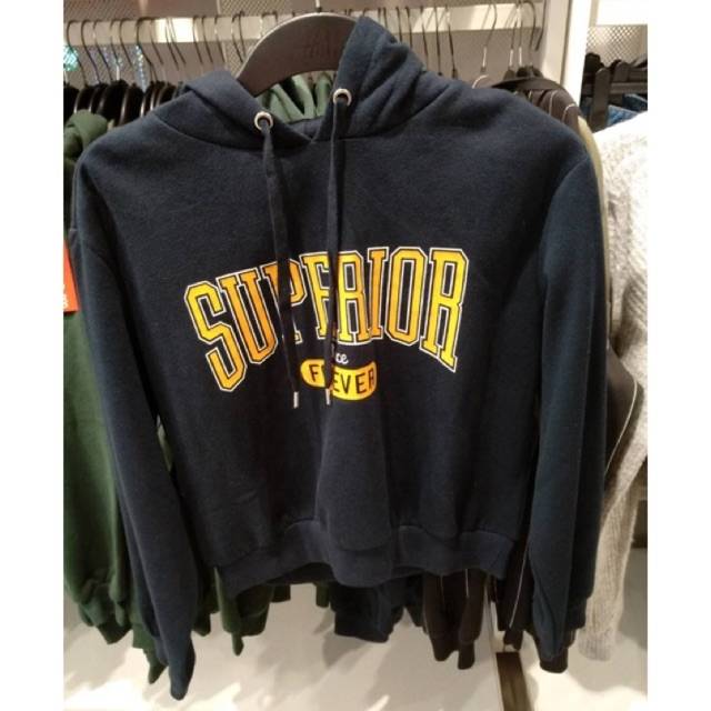 h&m superior sweatshirt