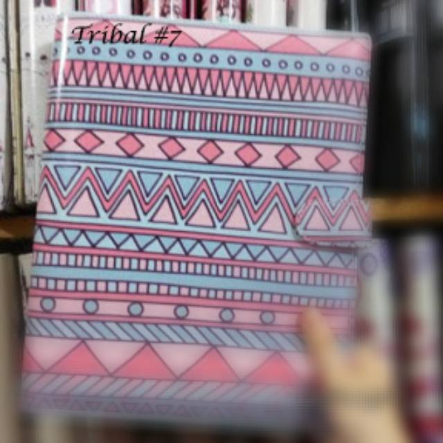 

BINDER TRIBAL VINTAGE PARAMIDA