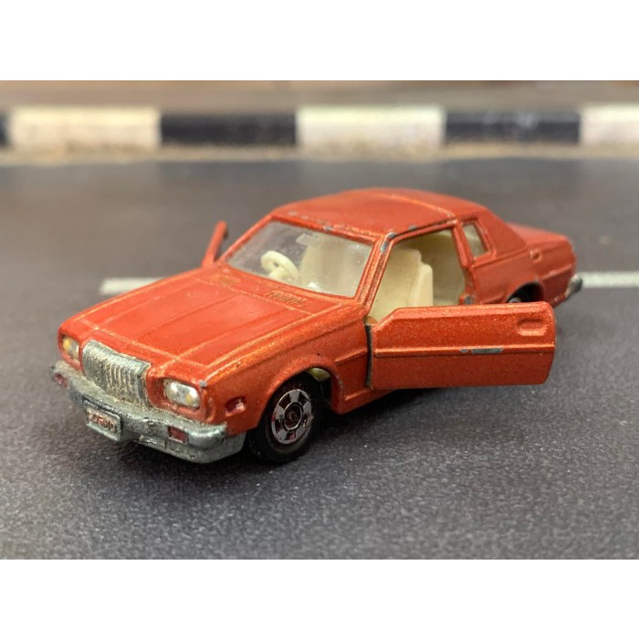 Vintage Tomica 38 Mazda Cosmo L Limited Orange Made in Japan No Box