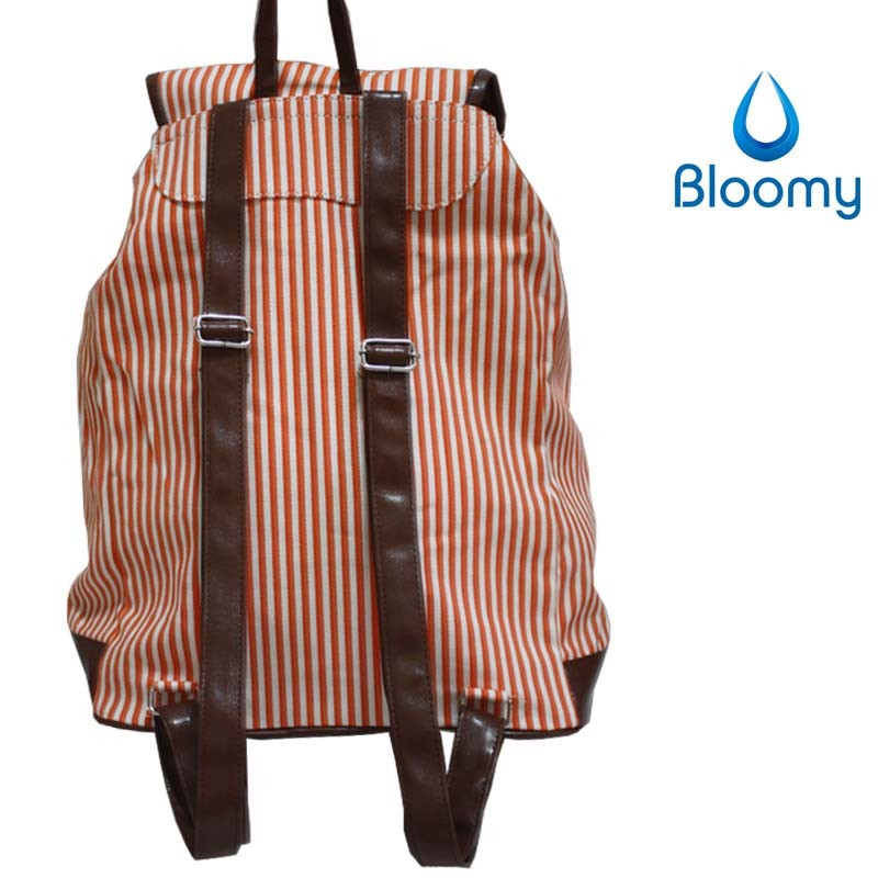 Bloomy Rucksack 01