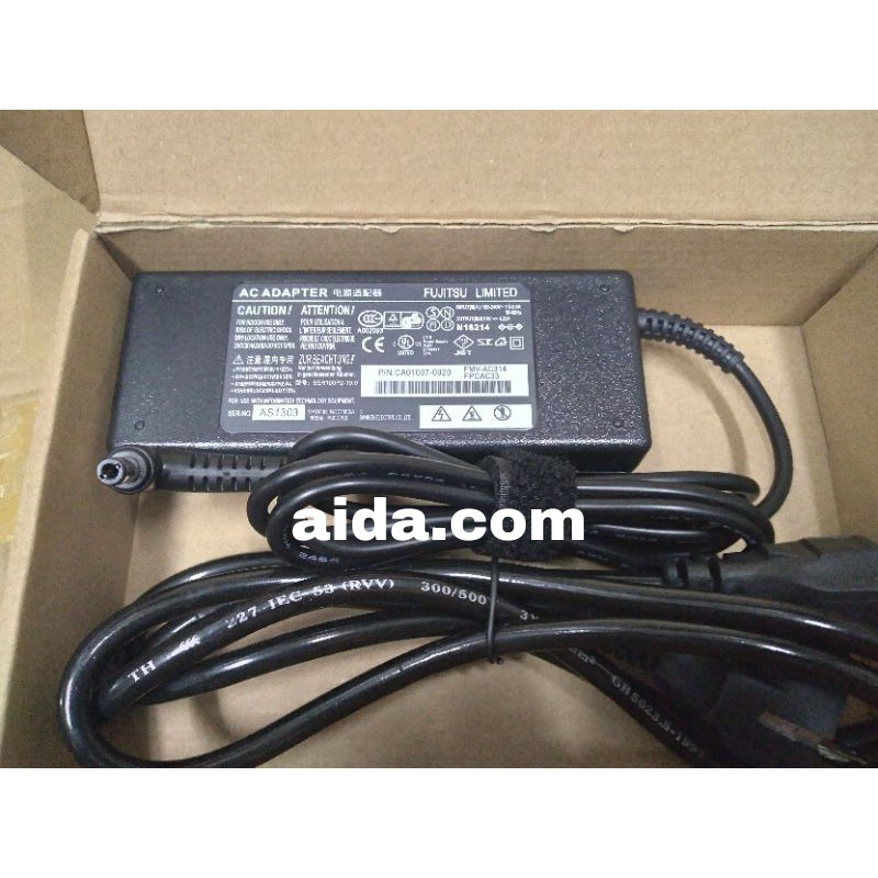 Charger Laptop Fujitsu Lifebook T580 T730 T731 T900 19V 4.22A Original