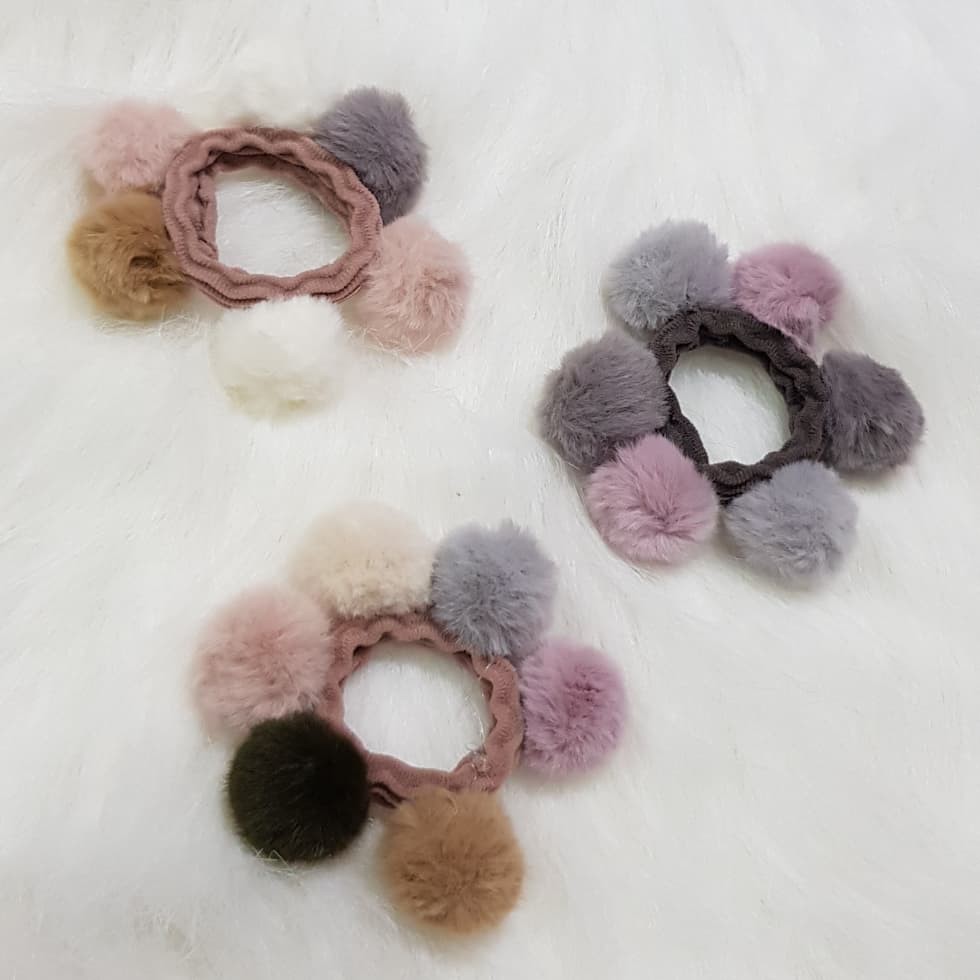 karet rambut pompom hairband / jepit rambut pompom