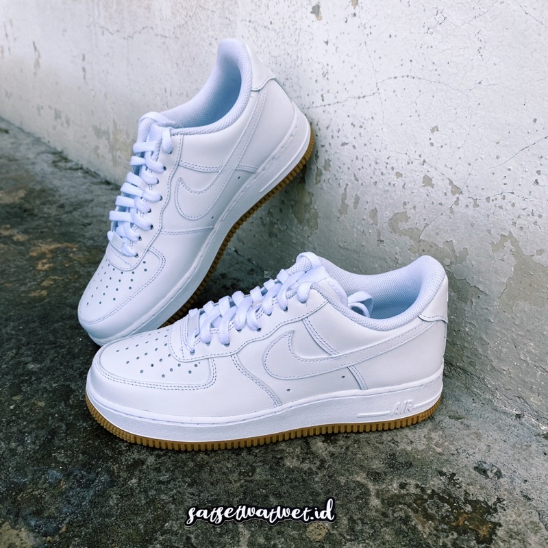 Nike Air Force 1 Low White Gum BNIB Resmi Store