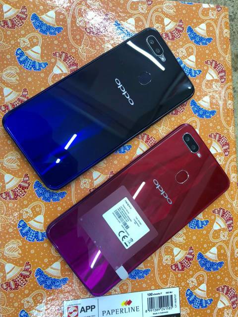 OPPO F9 smartphone 4GB / 64 GB, garansi resmi OPPO