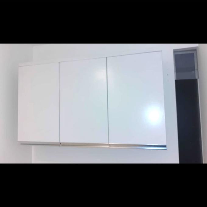 Rak Piring Lemari Dapur Kitchenset Atas Putih Glossy Handle Aluminium