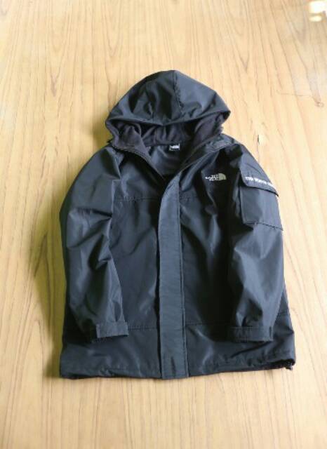 Sweater gunung THE NORTH FACE