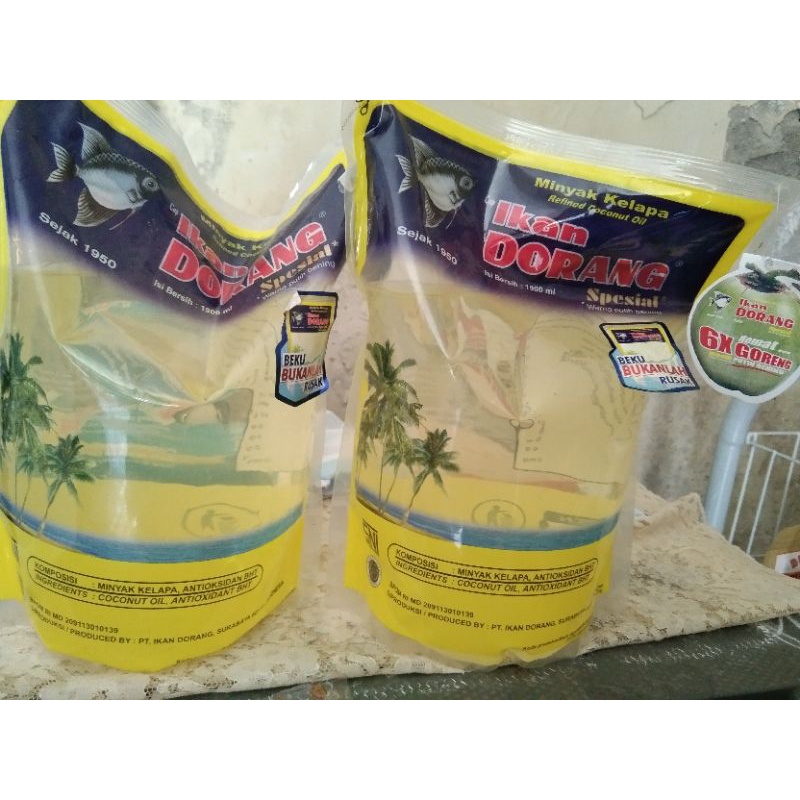 

Minyak Goreng Sawit Premium cap Ikan Dorang Mas Spesial 1.900 ml