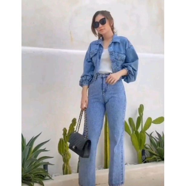 CLARYN THE LABEL ISHKA JACKET DENIM LIGHT WASHED