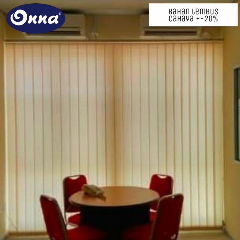 Onna / VertikalBlind / TiraiKantor / KeraiJendela / Gordyn