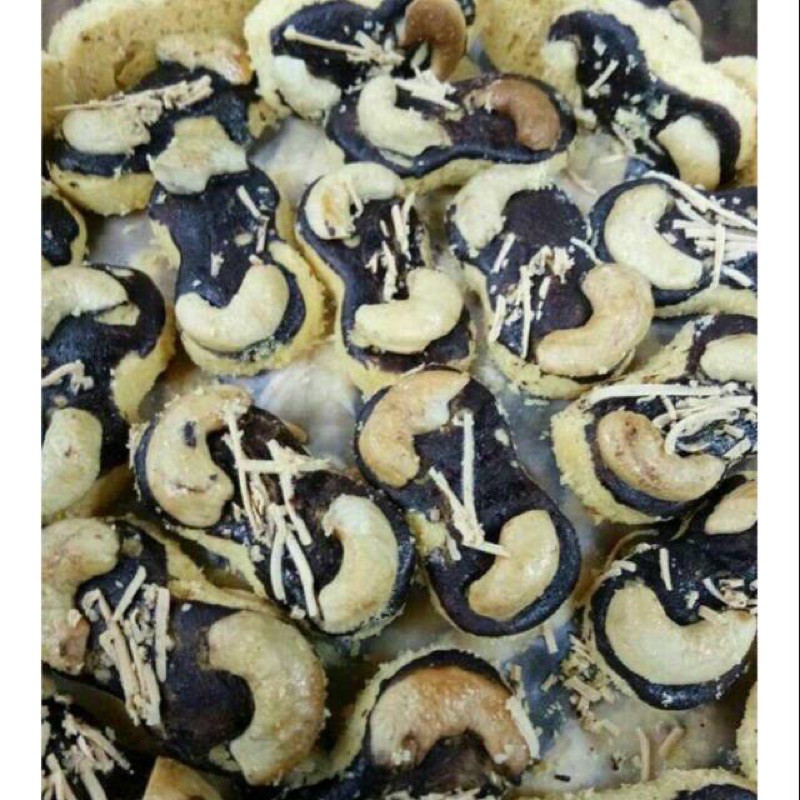 

MEDE KEJU SPESIAL 500gr #SANDY COOKIES SPESIAL + TOPLES (REPACK)