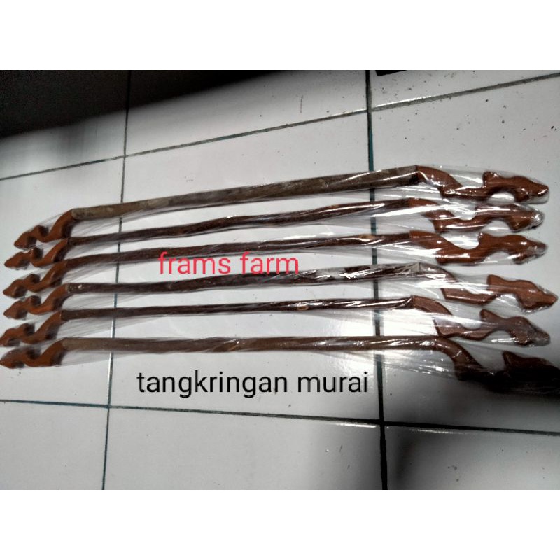 Tangkringan ukir kayu asem Bali/tangkringan murai batu ukir
