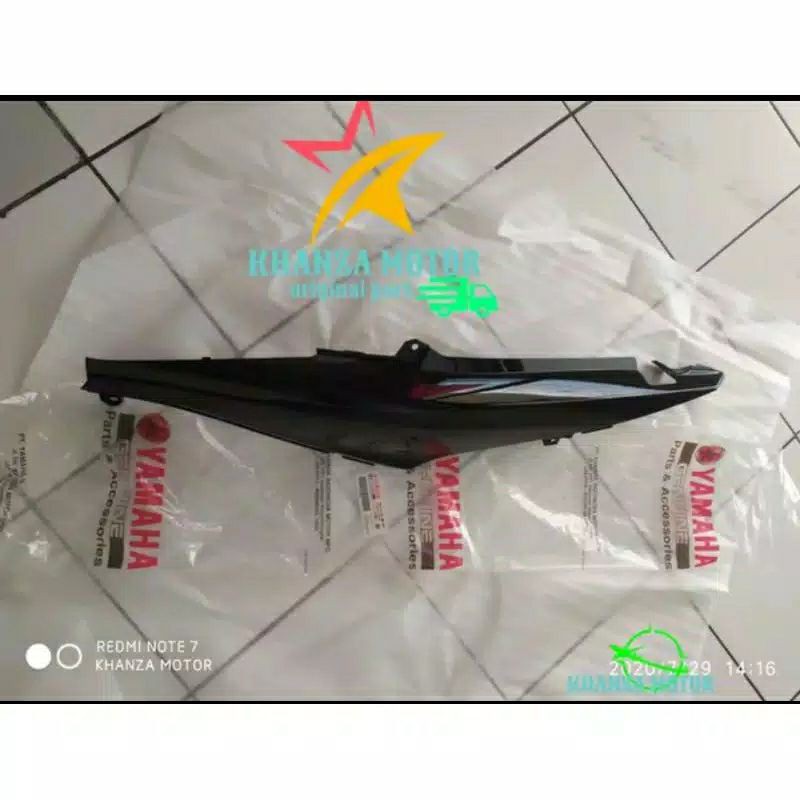 COVER BODY BELAKANG KIRI JUPITER Z1 ORIGINAL YGP HITAM