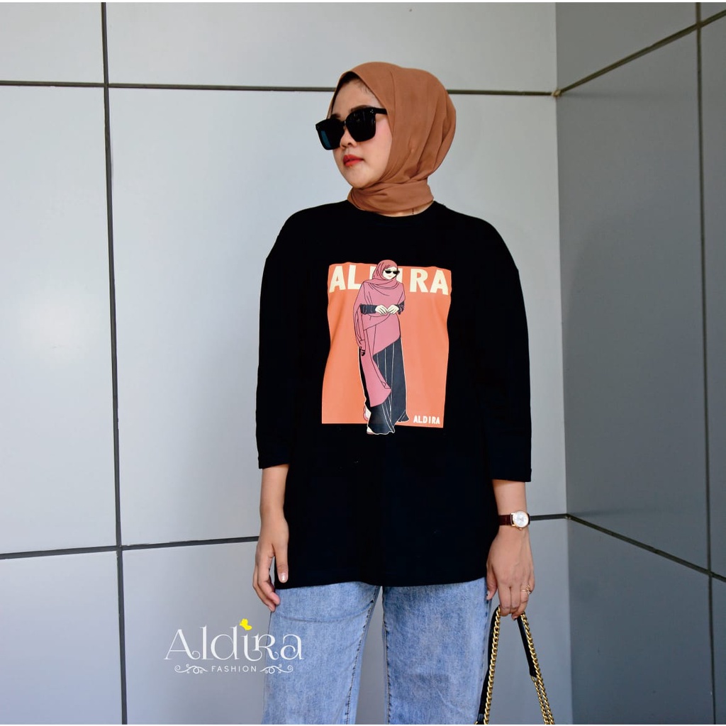 Aldira Kaos Oversize Wanita Hijab / Kaos Oversize Wanita Kekinian / Model Kaos Oversize Wanita
