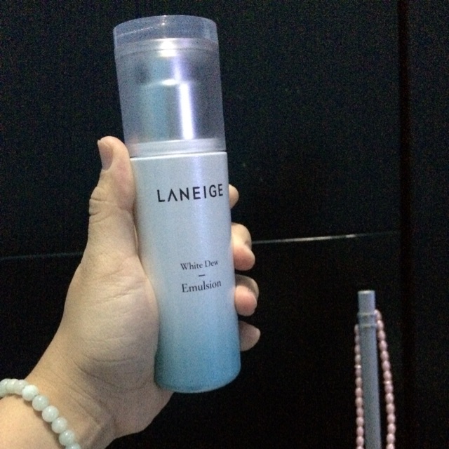 Laneige - Preloved Laneige White Dew Emulsion