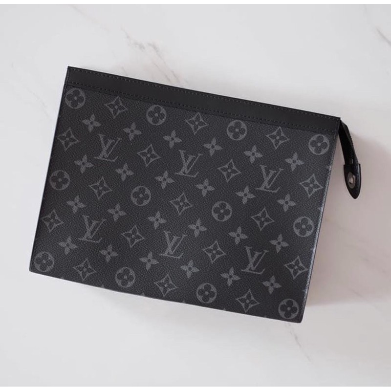 LV pochette voyage MM eclips