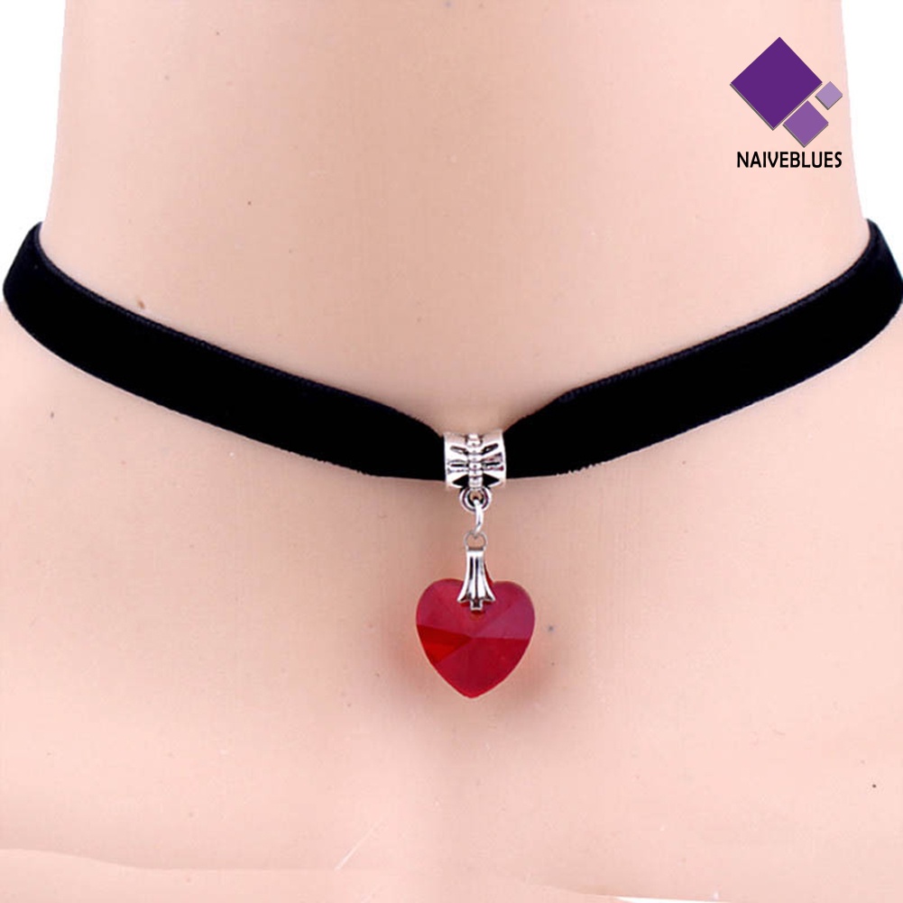 Kalung Choker Pendek Liontin Hati Berlian Imitasi Gaya Gothic Untuk Wanita