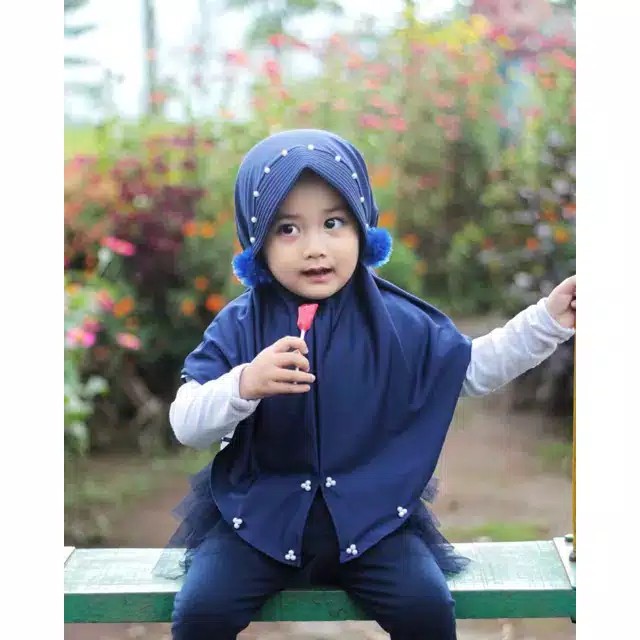 Jilbab Anak Maryam Pompom Usia 3-6 Tahun Bahan Jersey Terbaru Termurah / Alody's Collection