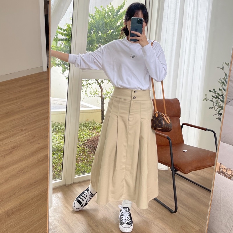 Ninette - Pleated Chino Skirt-2